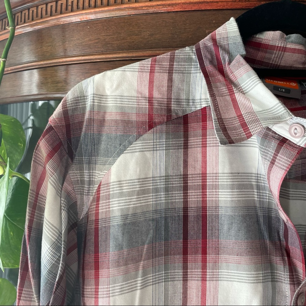 Merrell plaid button down - Picture 3 of 8